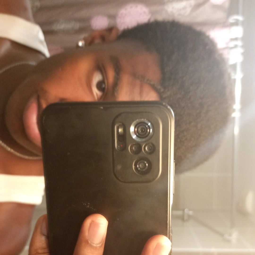 Profil de Onesiphore, 20 ans, Sexe Monaco à Escragnolles