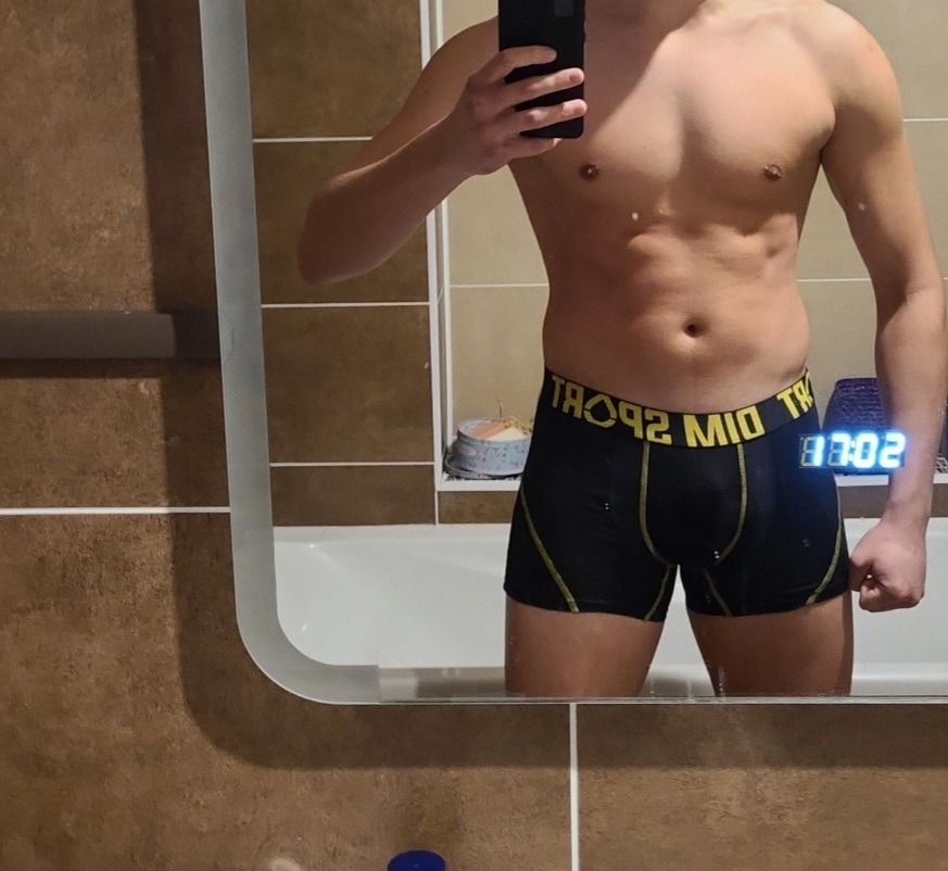 Profil de Fily, 24 ans, Sexe Monaco à Saint-Martin-du-Vieux-Bellême