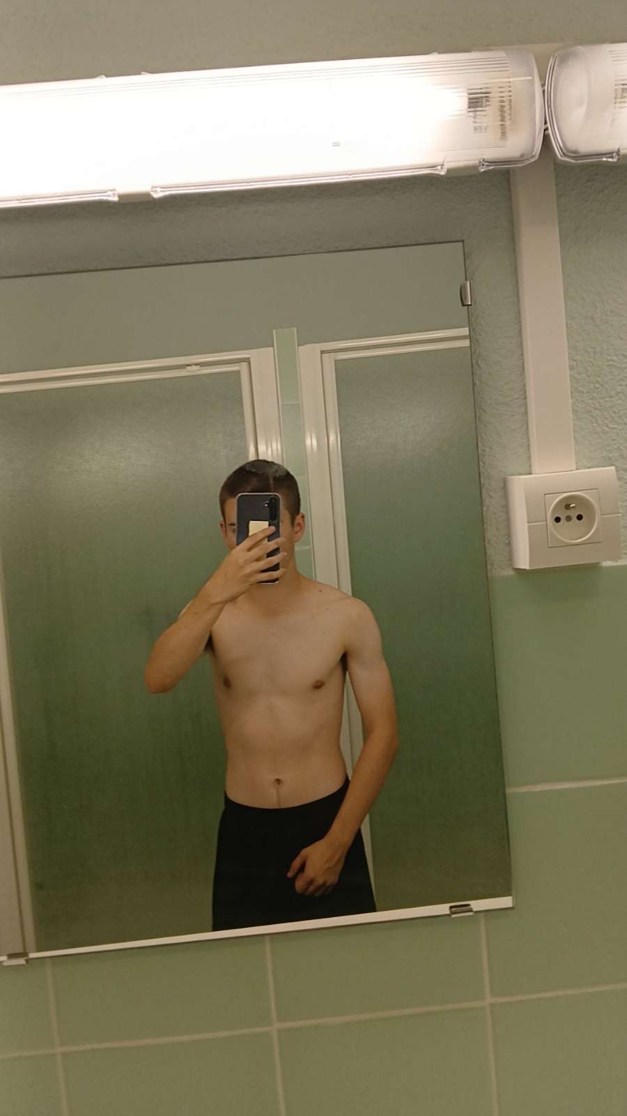 Profil de Paul-emmanuel, 21 ans, Sexe Monaco à LaBaffe