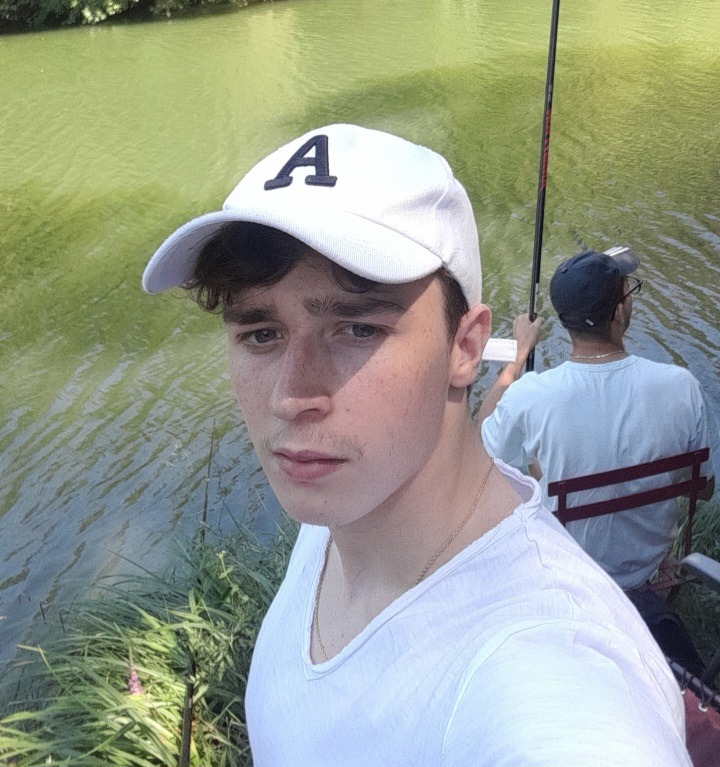 Profil de Mourad, 20 ans, Sexe Monaco à Villard-sur-Doron