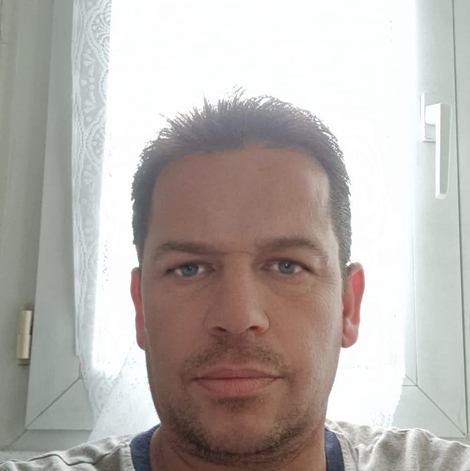 Profil de Lev, 50 ans, Sexe Monaco à Lencloître