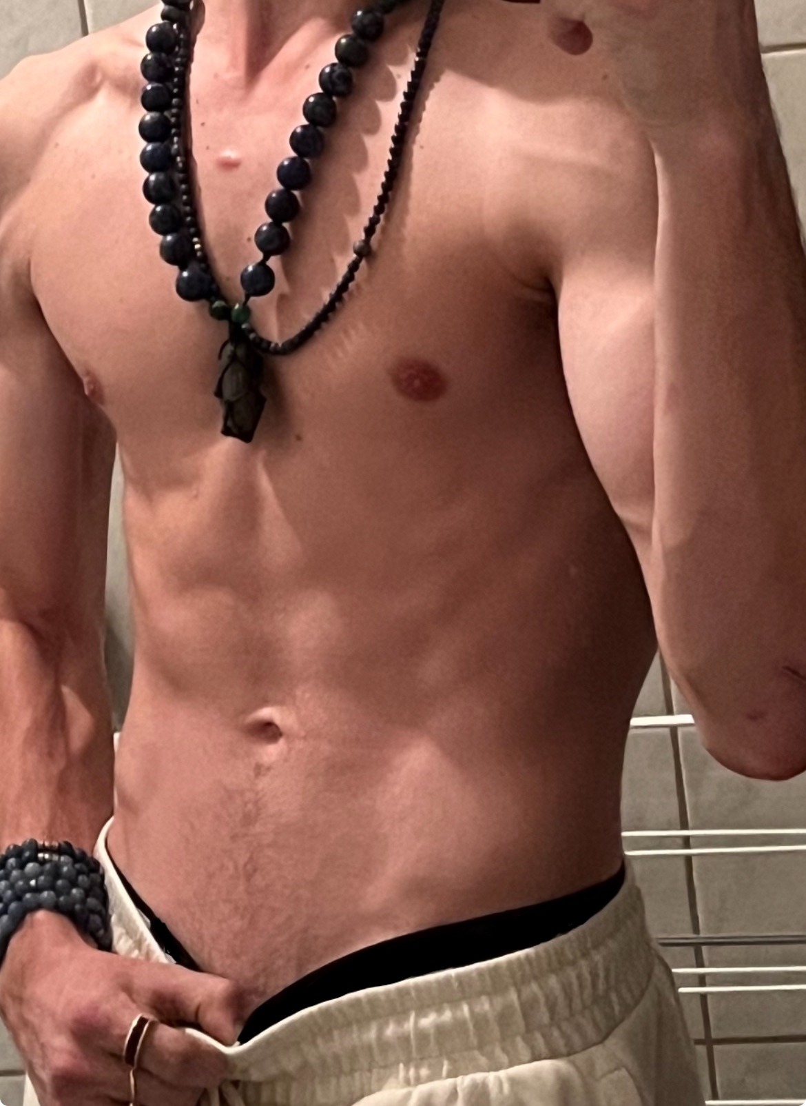 Profil de Youva, 23 ans, Sexe Monaco à Ognes