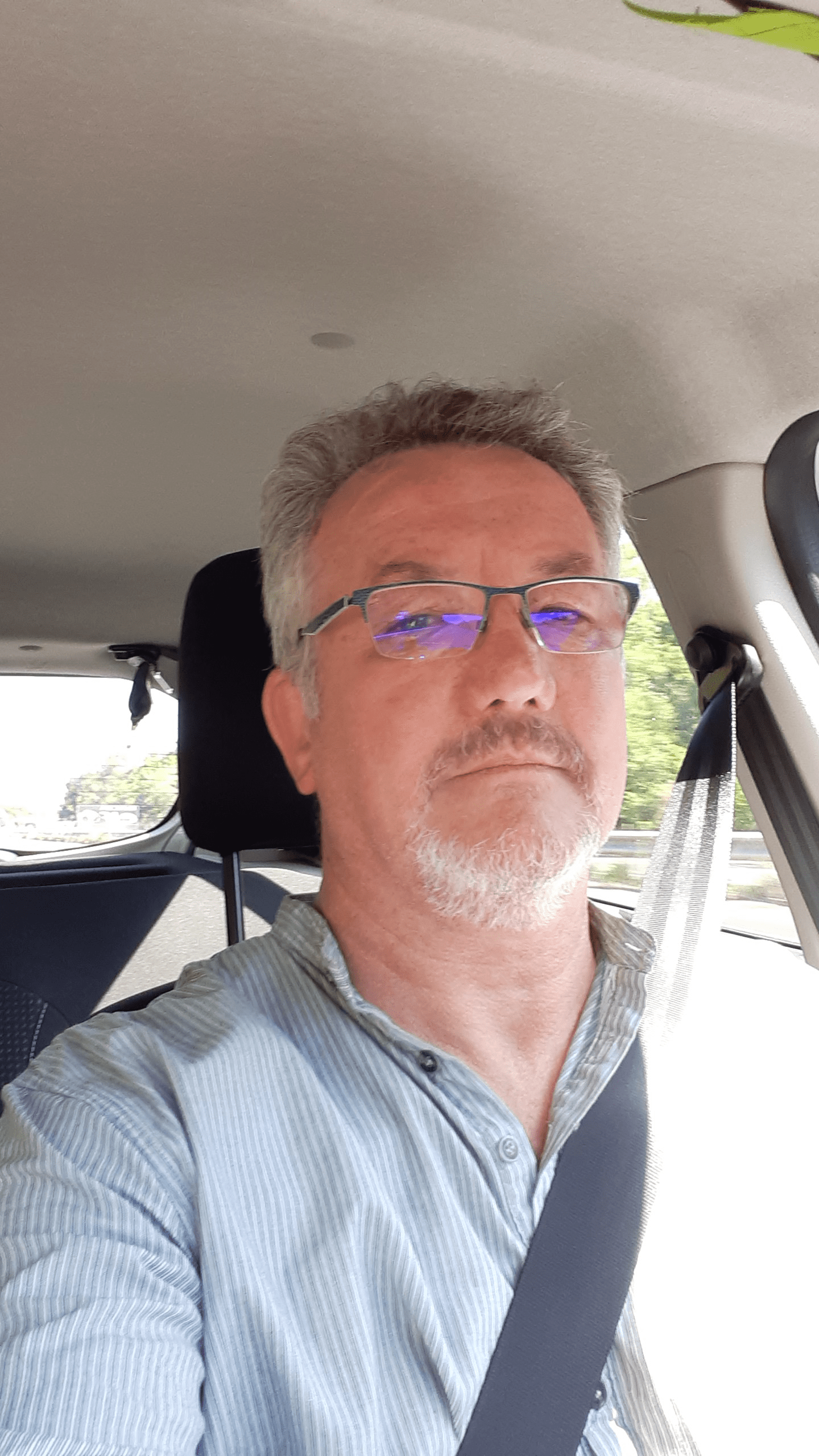 Profil de Atem, 55 ans, Sexe Monaco à LesMenus