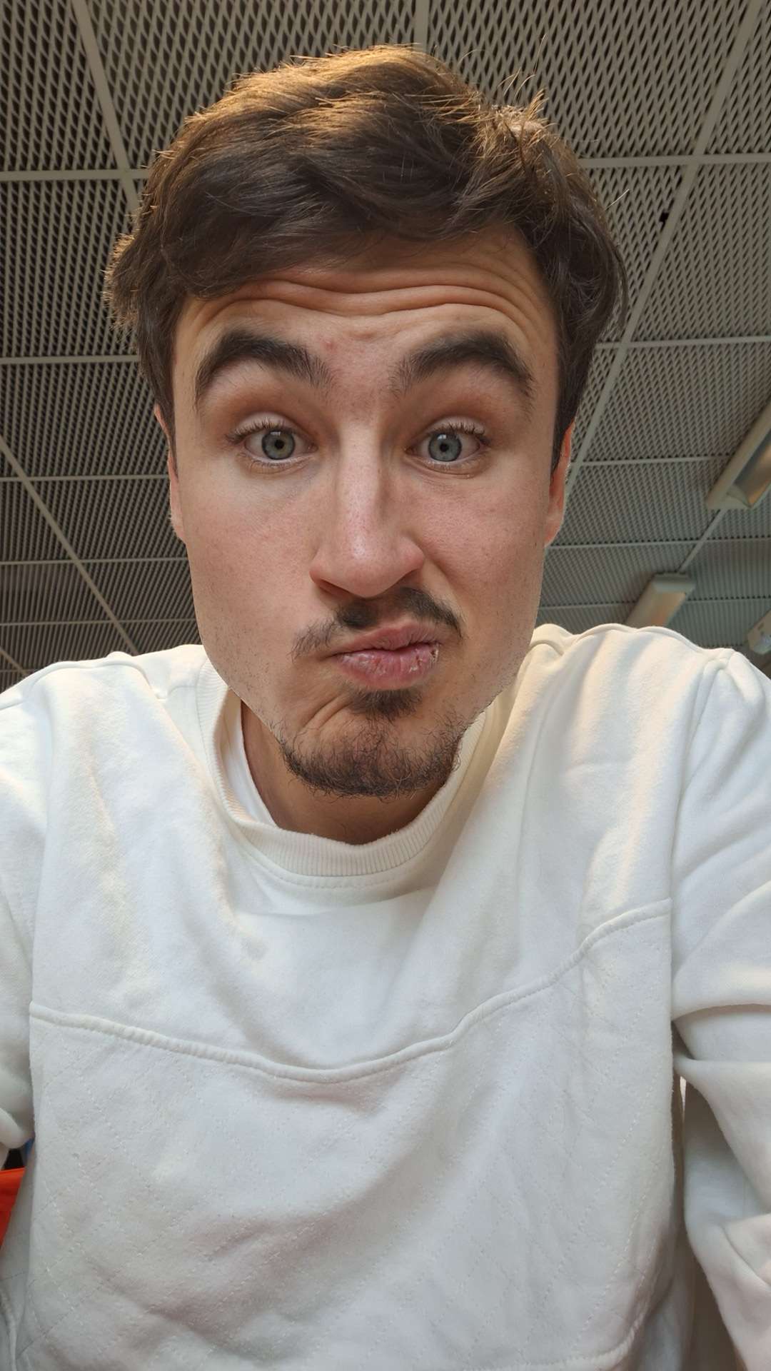 Profil de Indy, 19 ans, Sexe Monaco à Bailleulmont