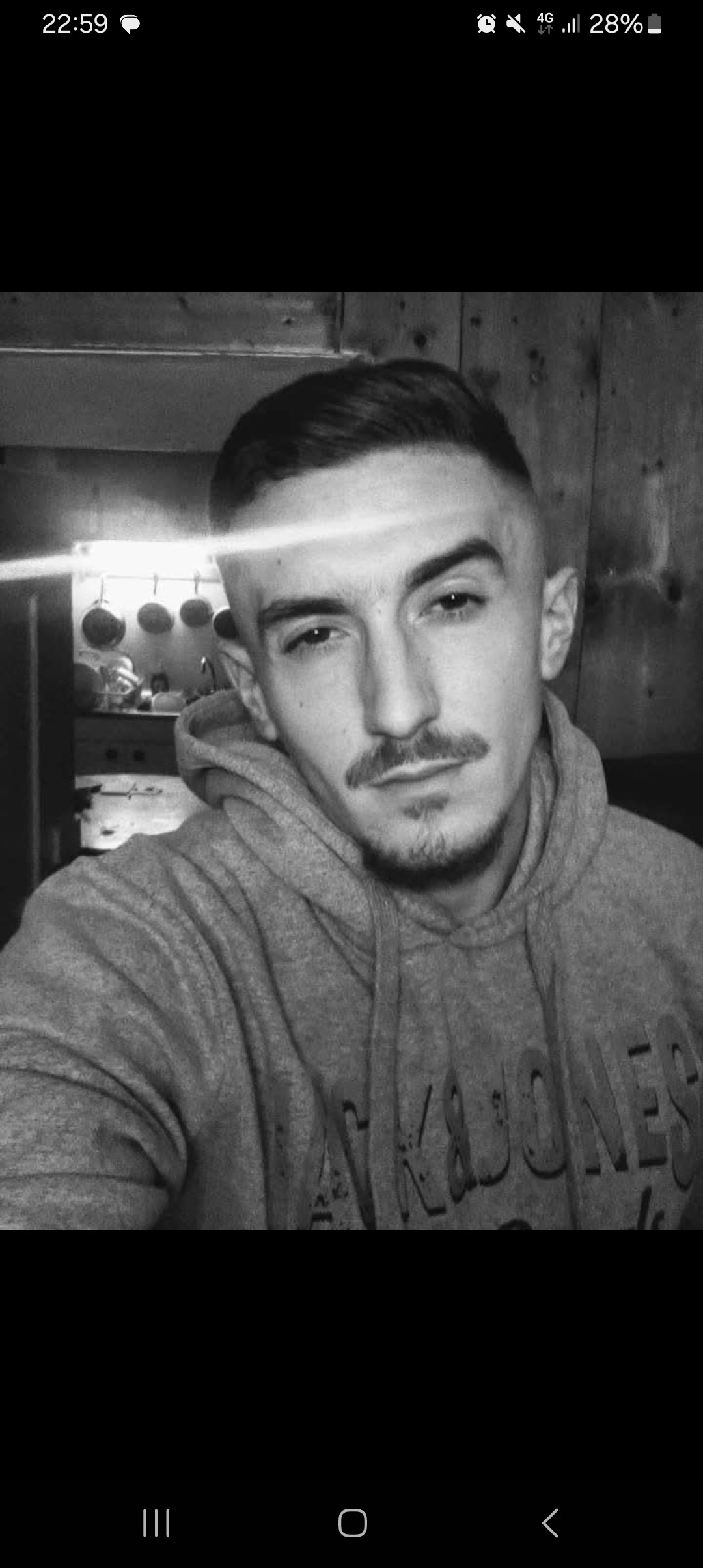 Profil de Candassamy, 31 ans, Sexe Monaco à LaNeuville-en-Tourne-à-Fuy