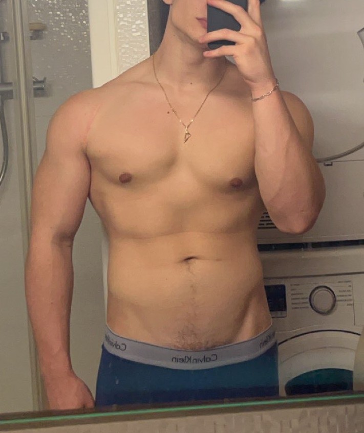 Profil de Artur, 24 ans, Sexe Monaco à Clémont