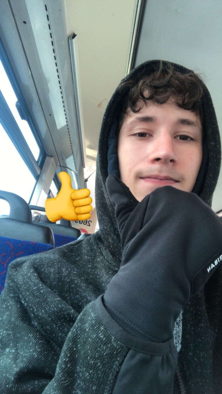 Profil de Denis, 20 ans, Sexe Monaco à Dun