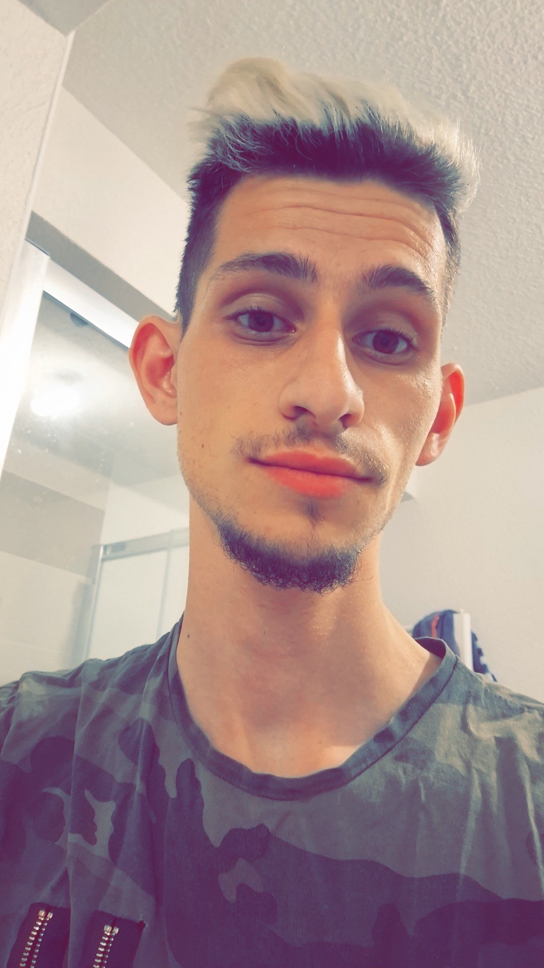 Profil de Sarhan, 27 ans, Sexe Monaco à Apremont