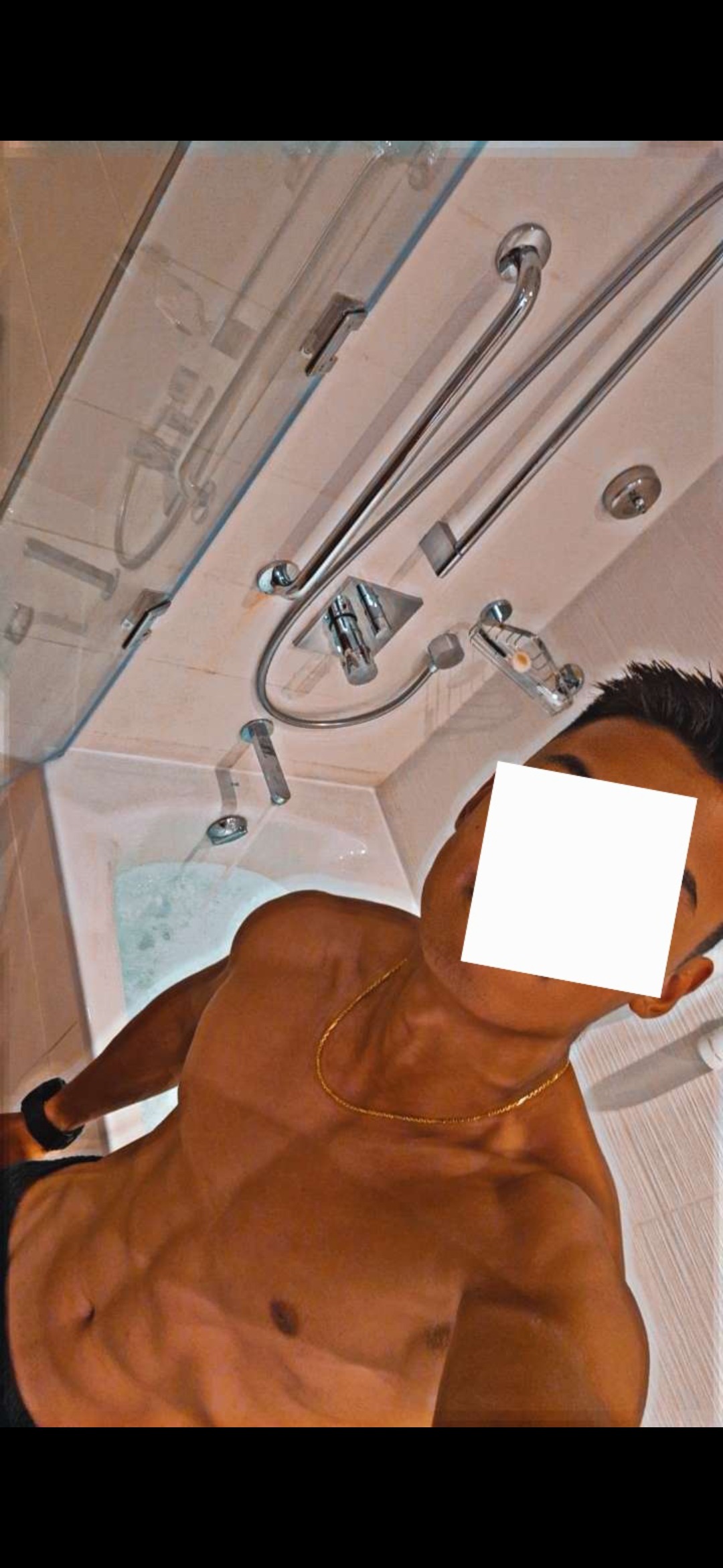 Profil de Apollinaire, 24 ans, Sexe Monaco à Gilley