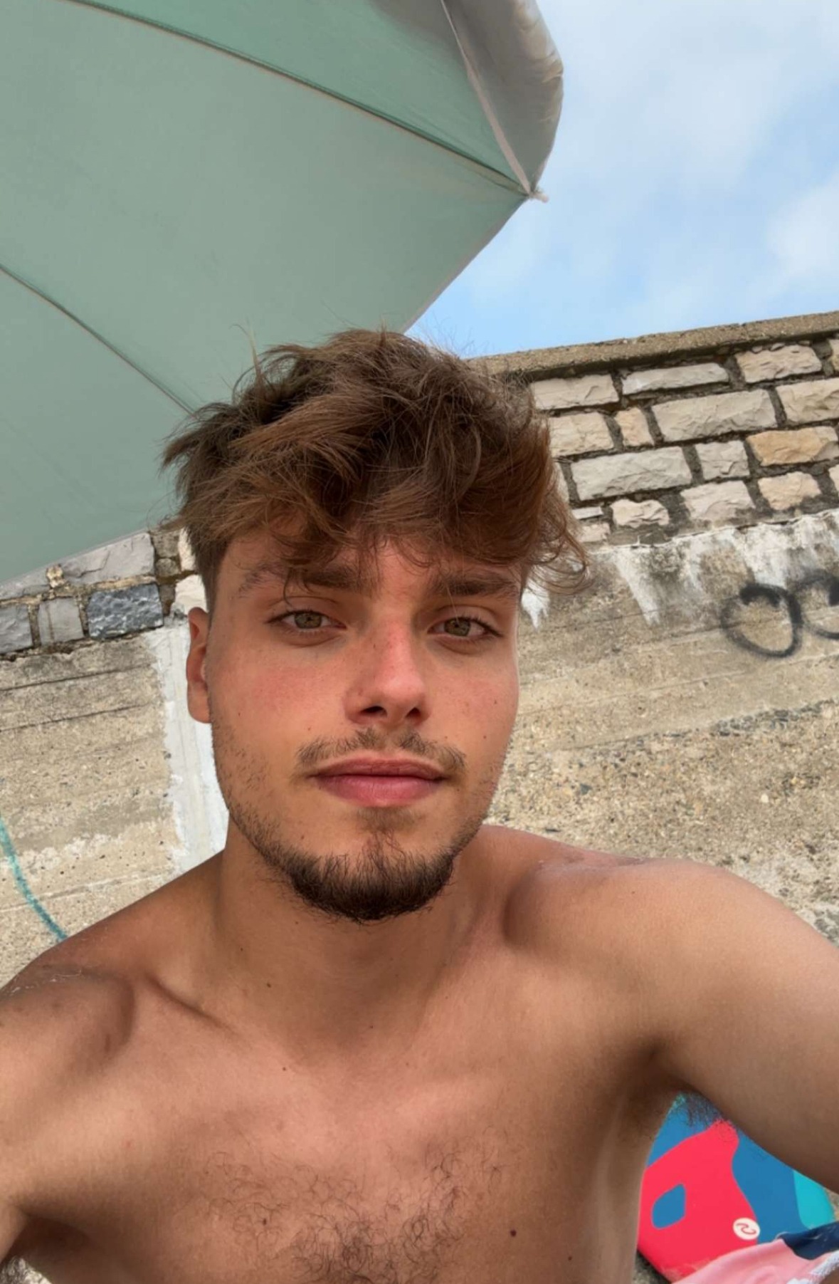 Profil de Selian, 20 ans, Sexe Monaco à Figari