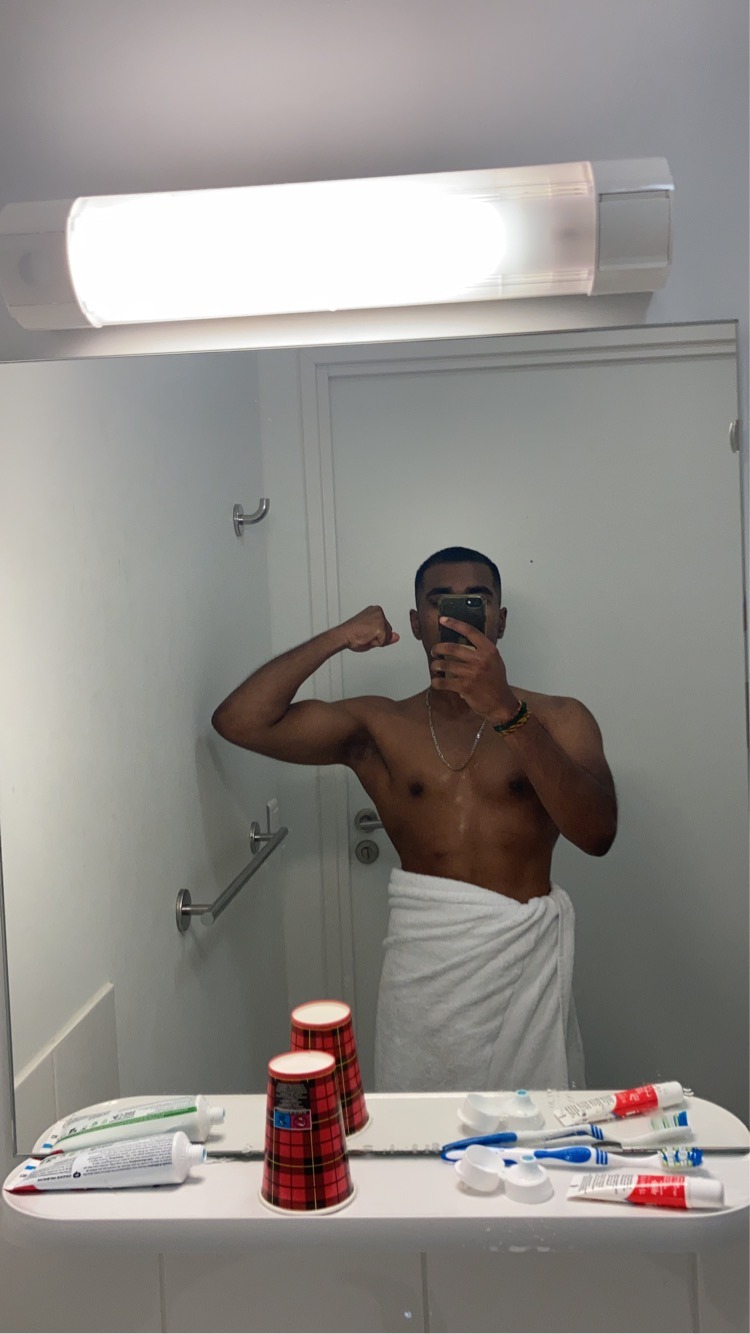 Profil de Yerim, 27 ans, Sexe Monaco à Tréméreuc