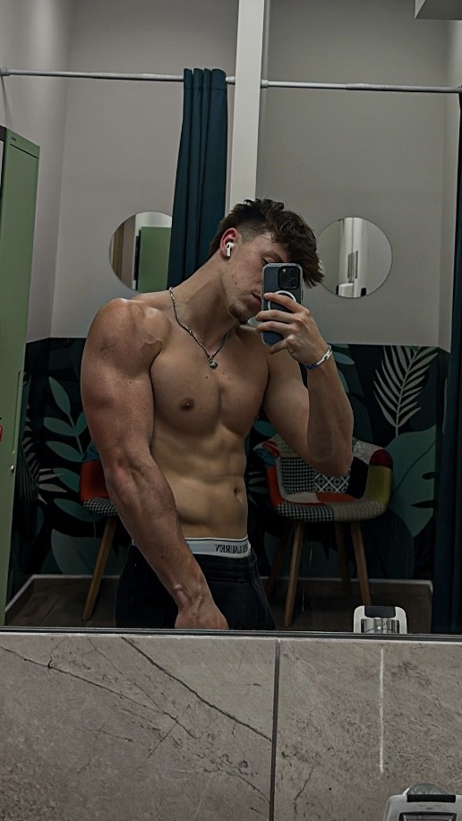 Profil de Anthonio, 19 ans, Sexe Monaco à Luze
