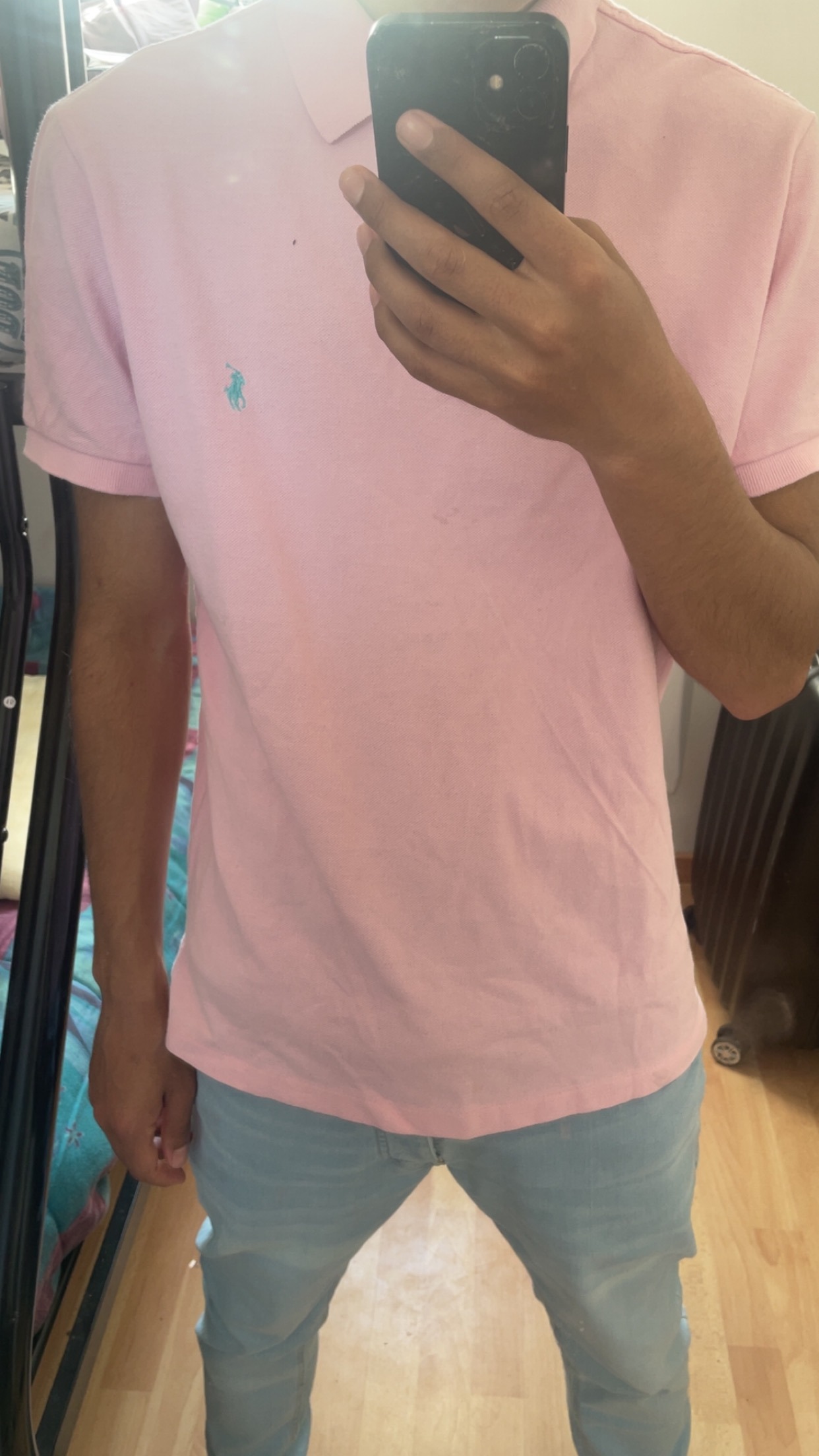 Profil de Akram, 20 ans, Sexe Monaco à Santa-Maria-Figaniella