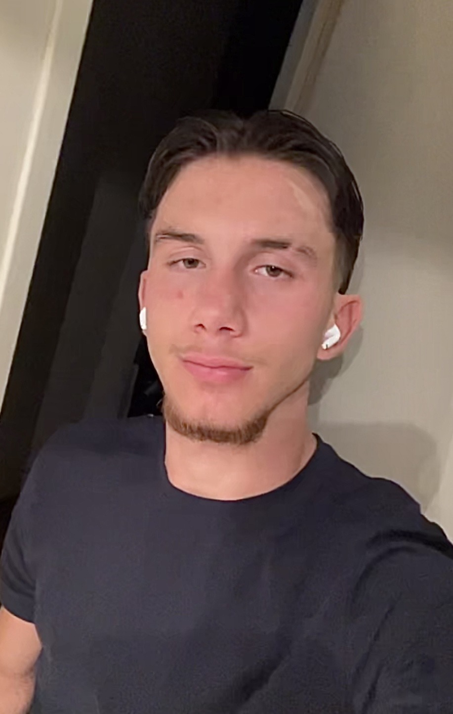 Profil de Abdelilah, 20 ans, Sexe Monaco à Affoux