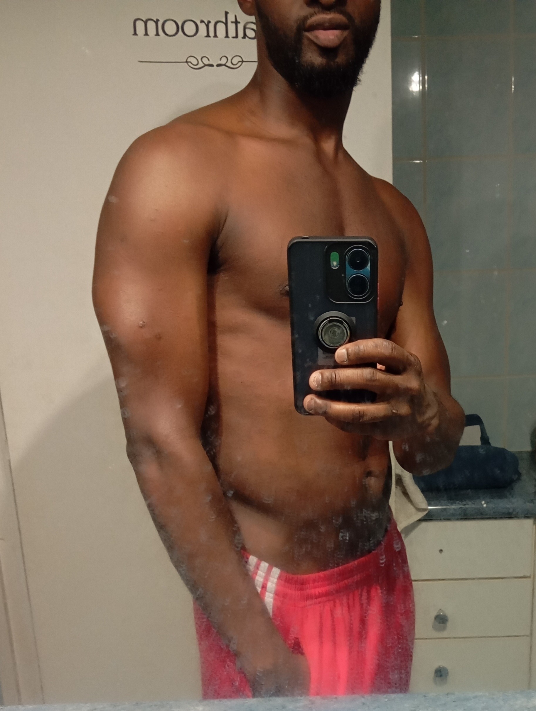 Profil de Halan, 29 ans, Sexe Monaco à Saint-Just