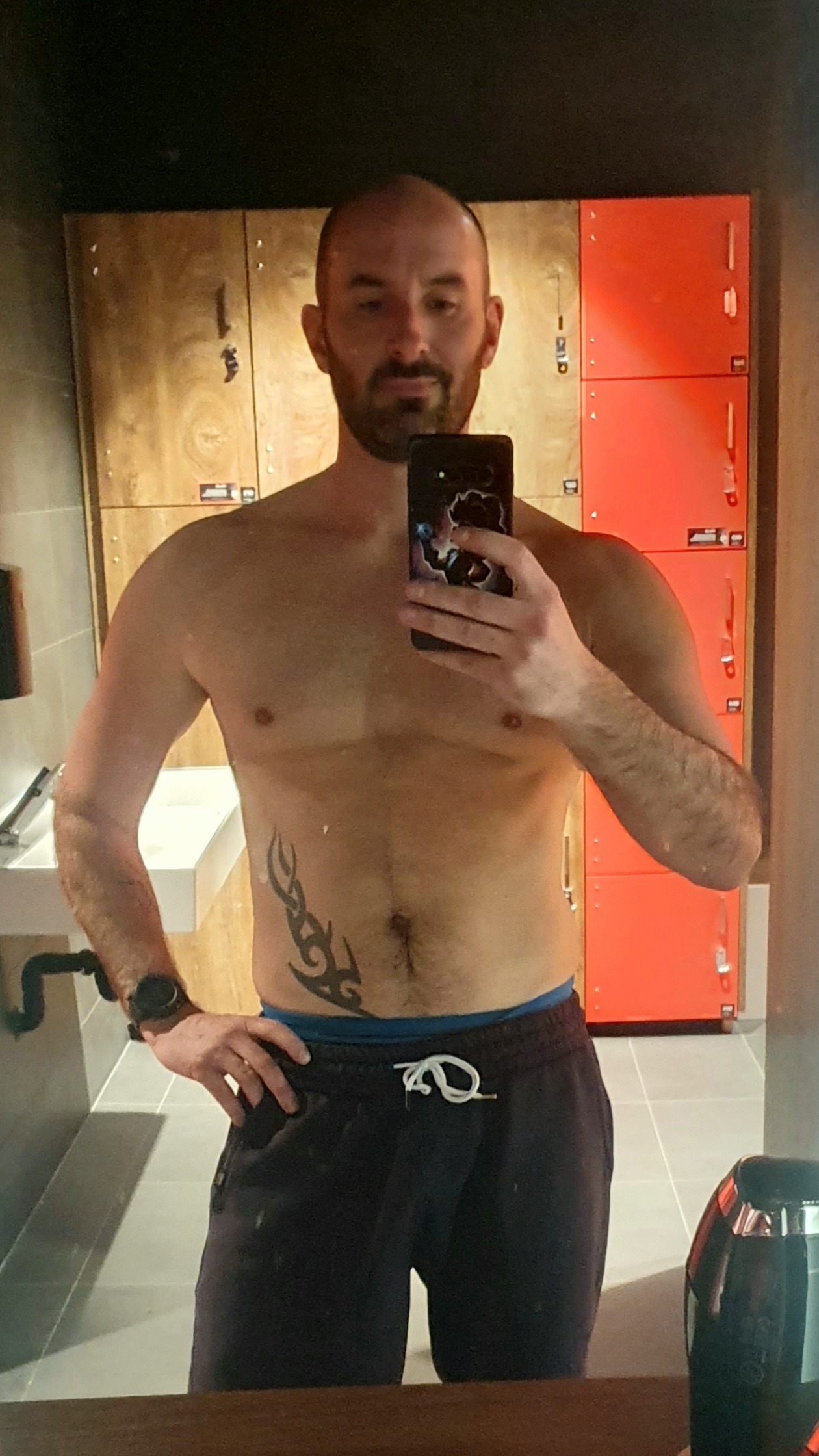 Profil de Symeon, 39 ans, Sexe Monaco à Saint-Sulpice-de-Pommeray