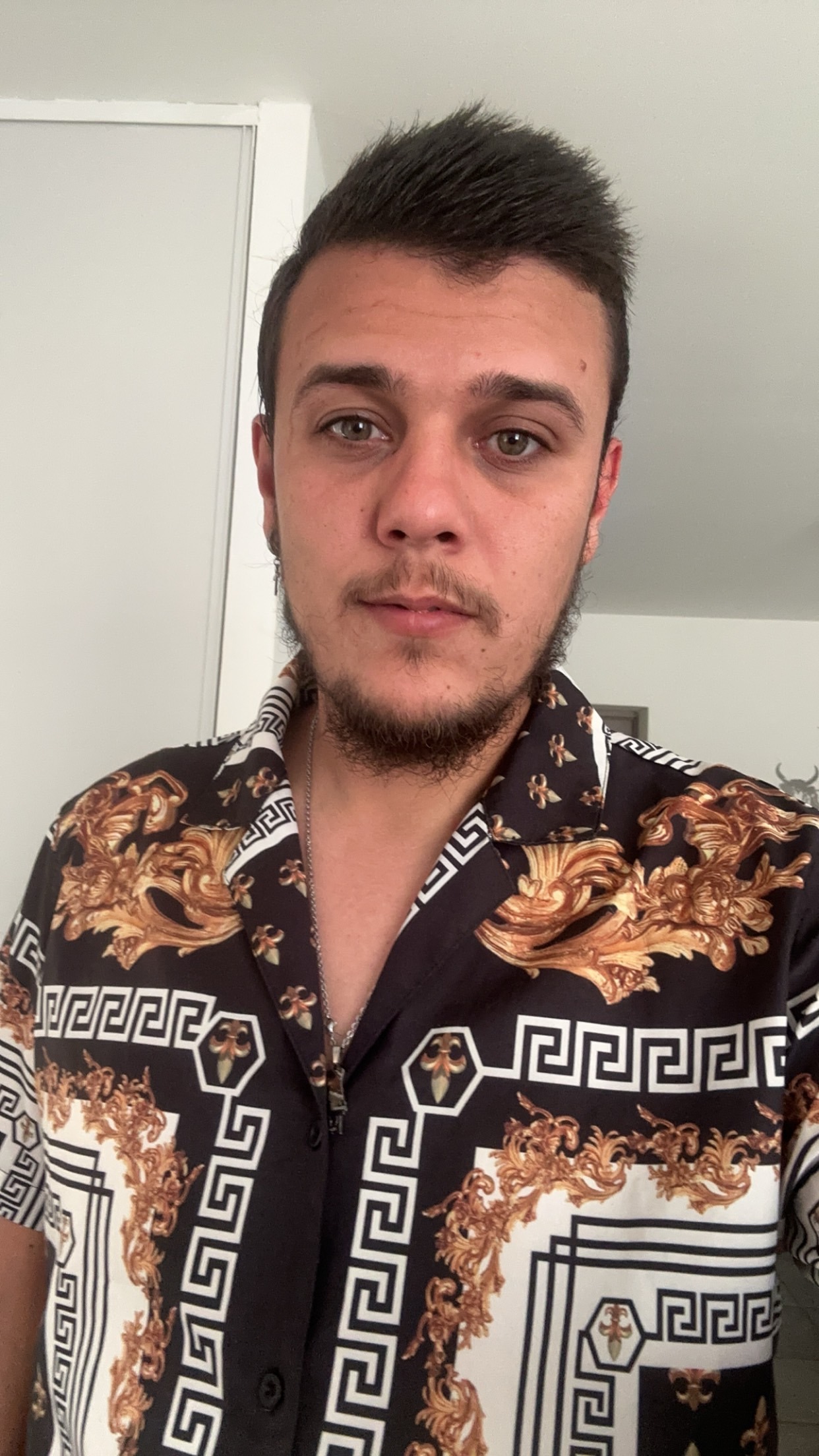 Profil de Edson, 28 ans, Sexe Monaco à Miniac-sous-Bécherel