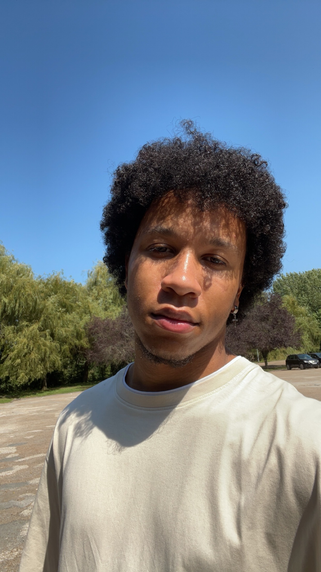 Profil de Iliam, 21 ans, Sexe Monaco à Brando