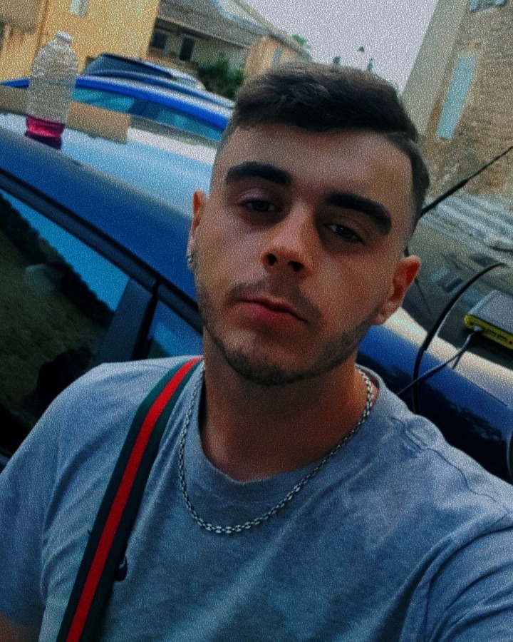 Profil de Khalifa, 19 ans, Sexe Monaco à Ville-le-Marclet