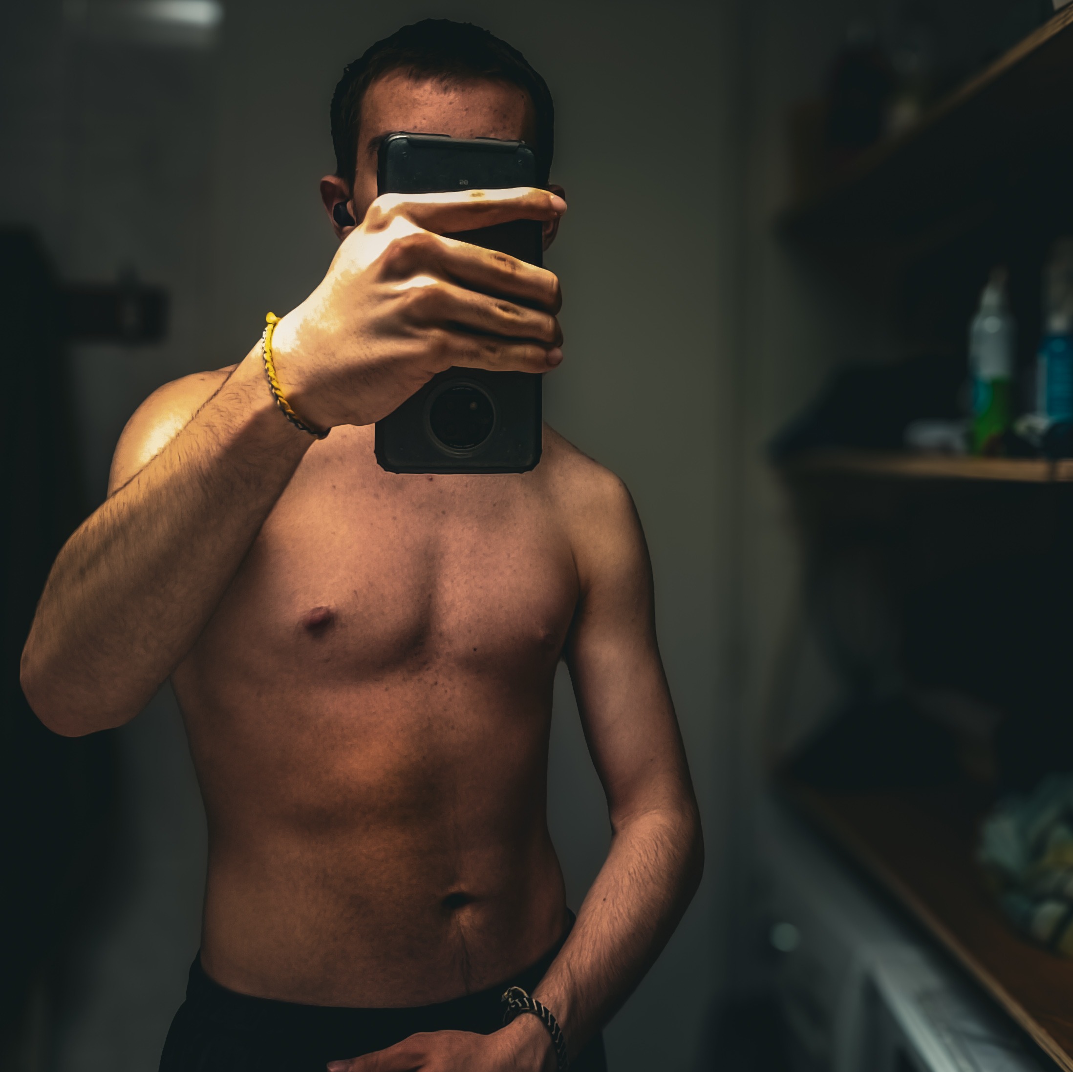 Profil de Milad, 19 ans, Sexe Monaco à LaChapelle