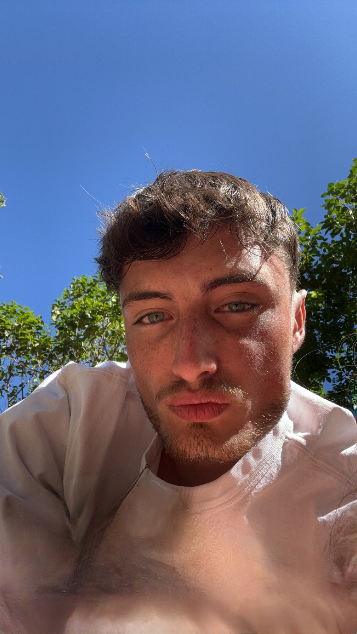 Profil de Jovan, 24 ans, Sexe Monaco à Moussy