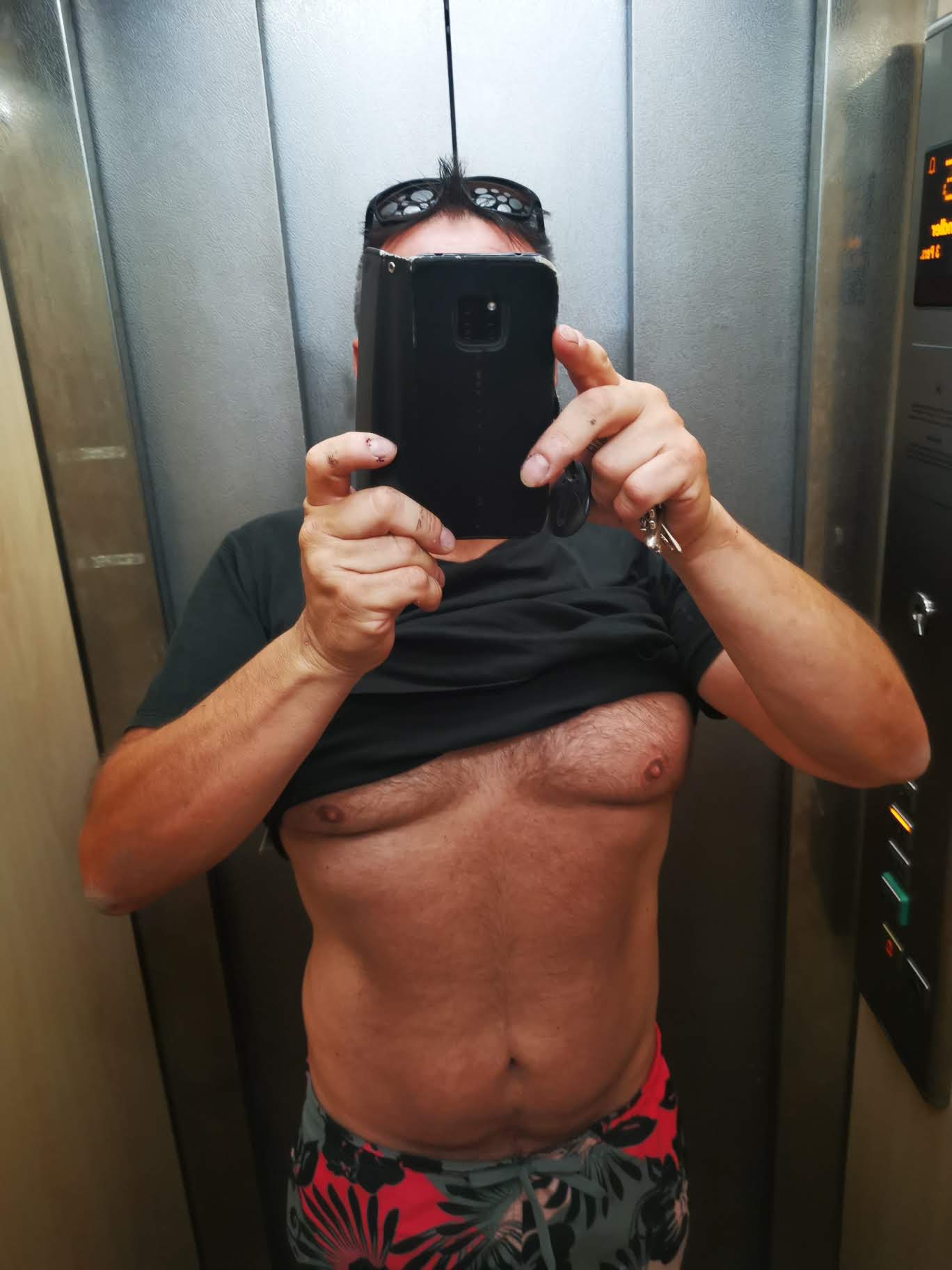 Profil de Maelik, 52 ans, Sexe Monaco à Vinon