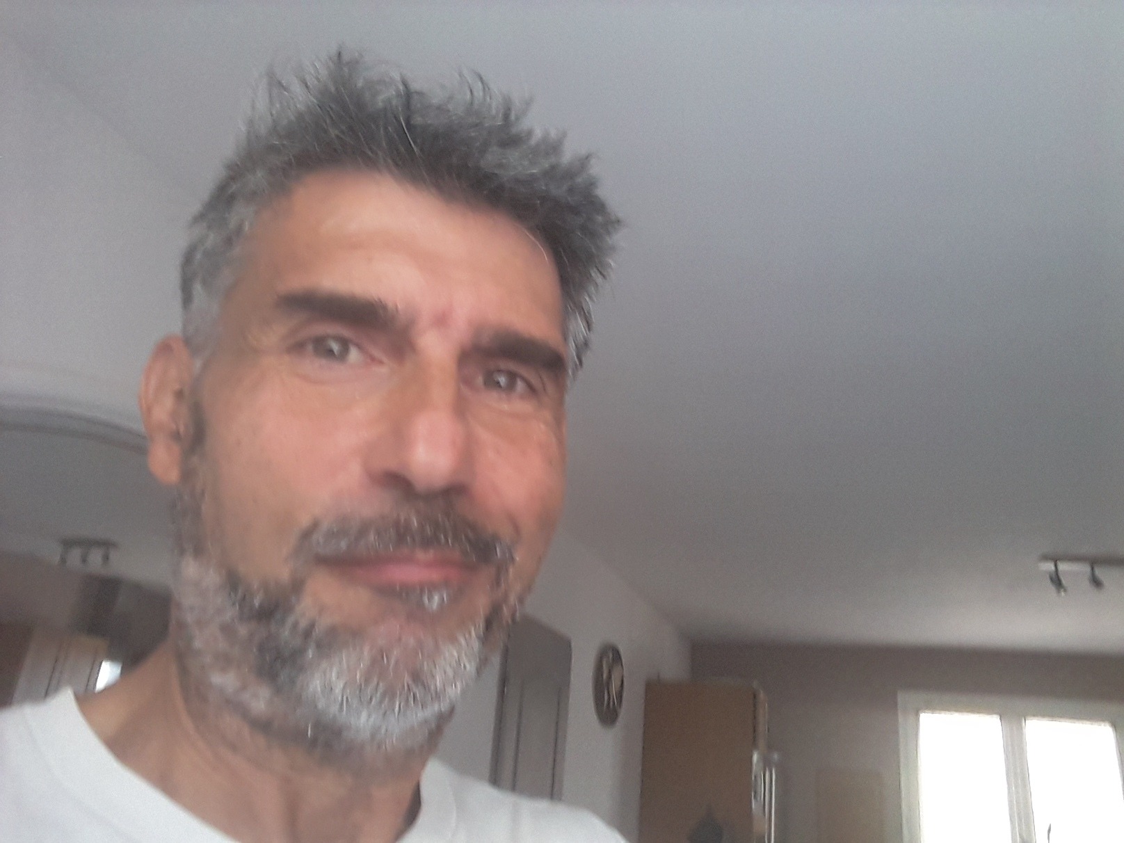 Profil de Johad, 55 ans, Sexe Monaco à Voulême