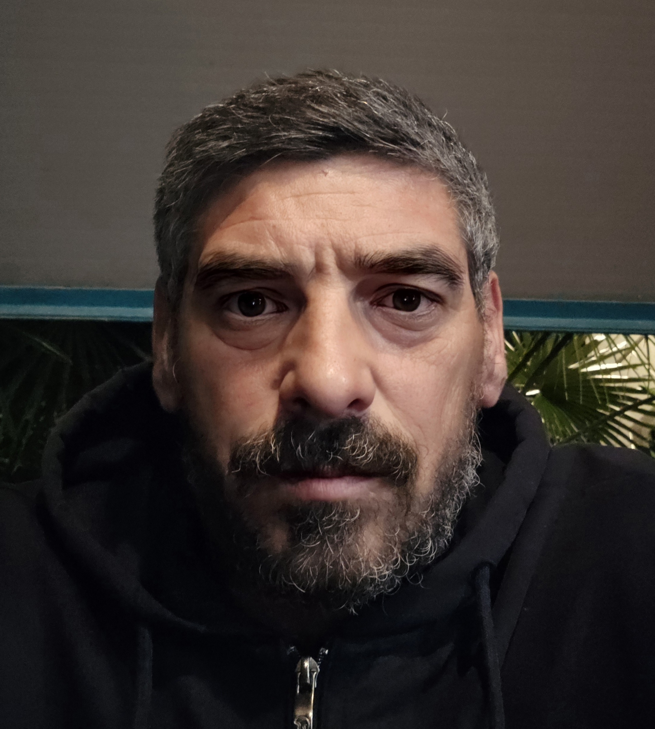 Profil de Kurtys, 45 ans, Sexe Monaco à Saint-Clément